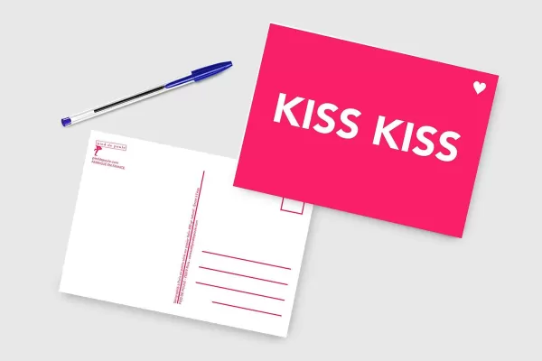 PIED DE POULE F Tes & Anniversaires^Carte A5 - Kiss Kiss