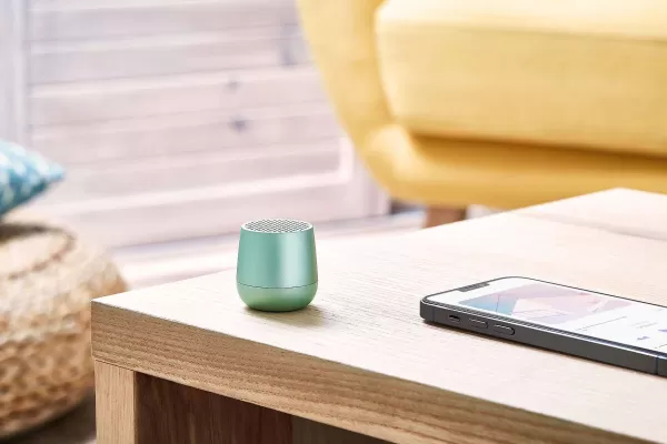 LEXON Audio / Réveils / Photo^Enceinte Bluetooth Mino + Menthe
