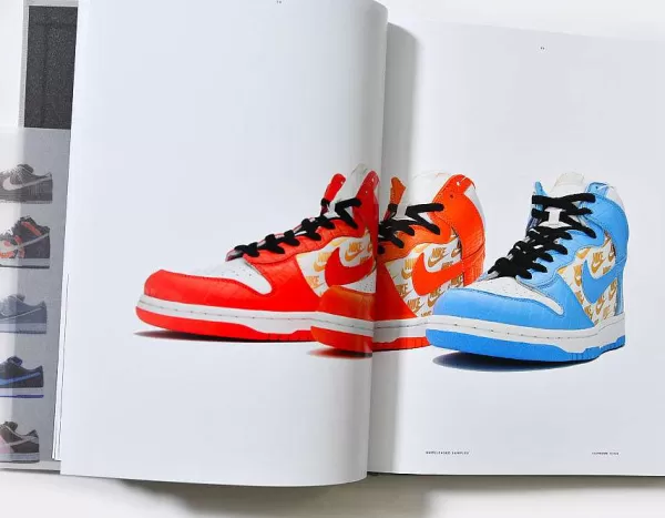 NEW MAGS Livres Déco^Livre Nike: The Dunk Book