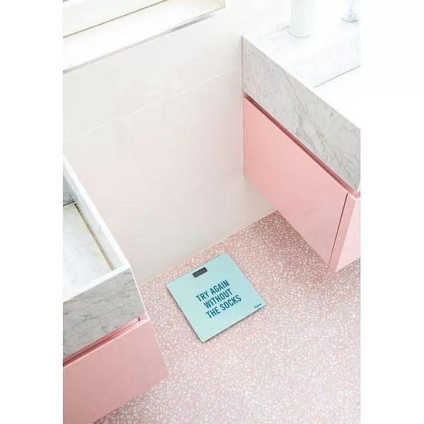 FISURA Salle De Bain^P Se Personne Try Again