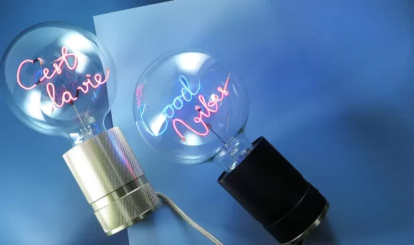 ELEMENTS LIGHTING Ampoules Message^Socle Pour Ampoule Message Noir - H 15 Cm